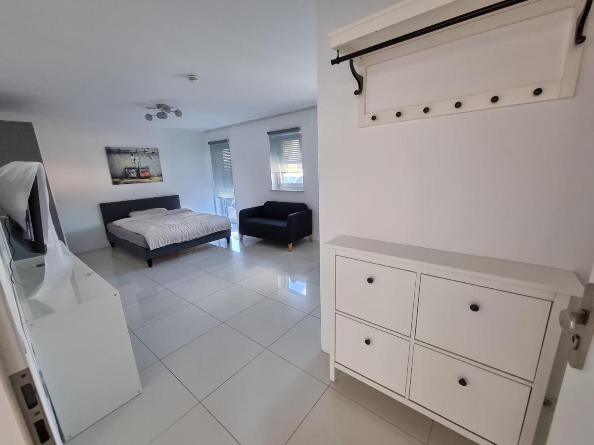 Landau, Schoene Helle Gemuetliche Wohnung Landau in der Pfalz Esterno foto